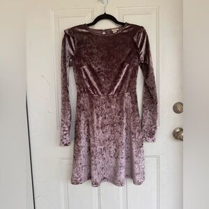 Mossimo supply Co. super soft dress with sleeves and ruffles Size XS